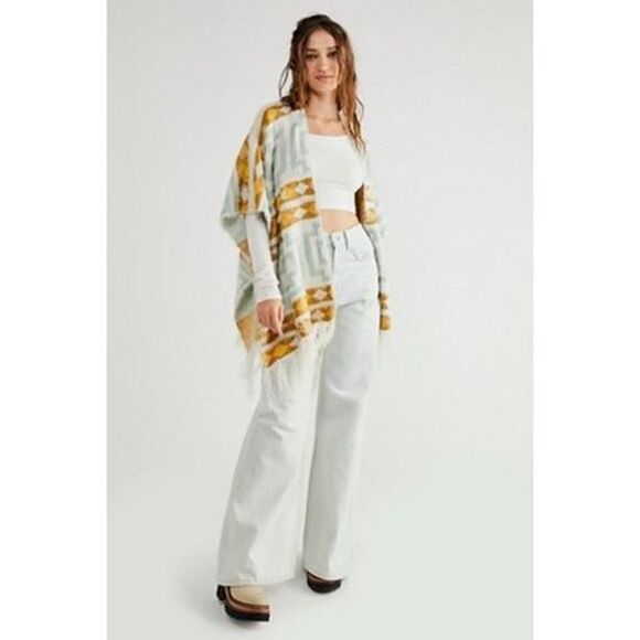 Free People Diamondback Cozy Kimono - Picture 2 of 8